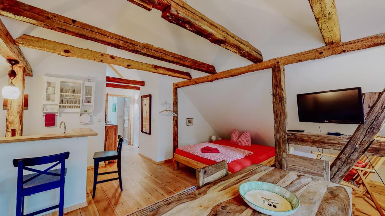 Goldene Gans Country house *
